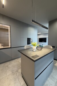 Долгосрочная аренда квартиры, Одесса, р‑н. Аркадия, Генуэзская улица, дом 3Б