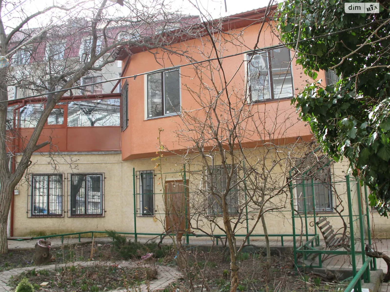 Продается 3-комнатная квартира 138.2 кв. м в Одессе, ул. Ясная, 8 - фото 1