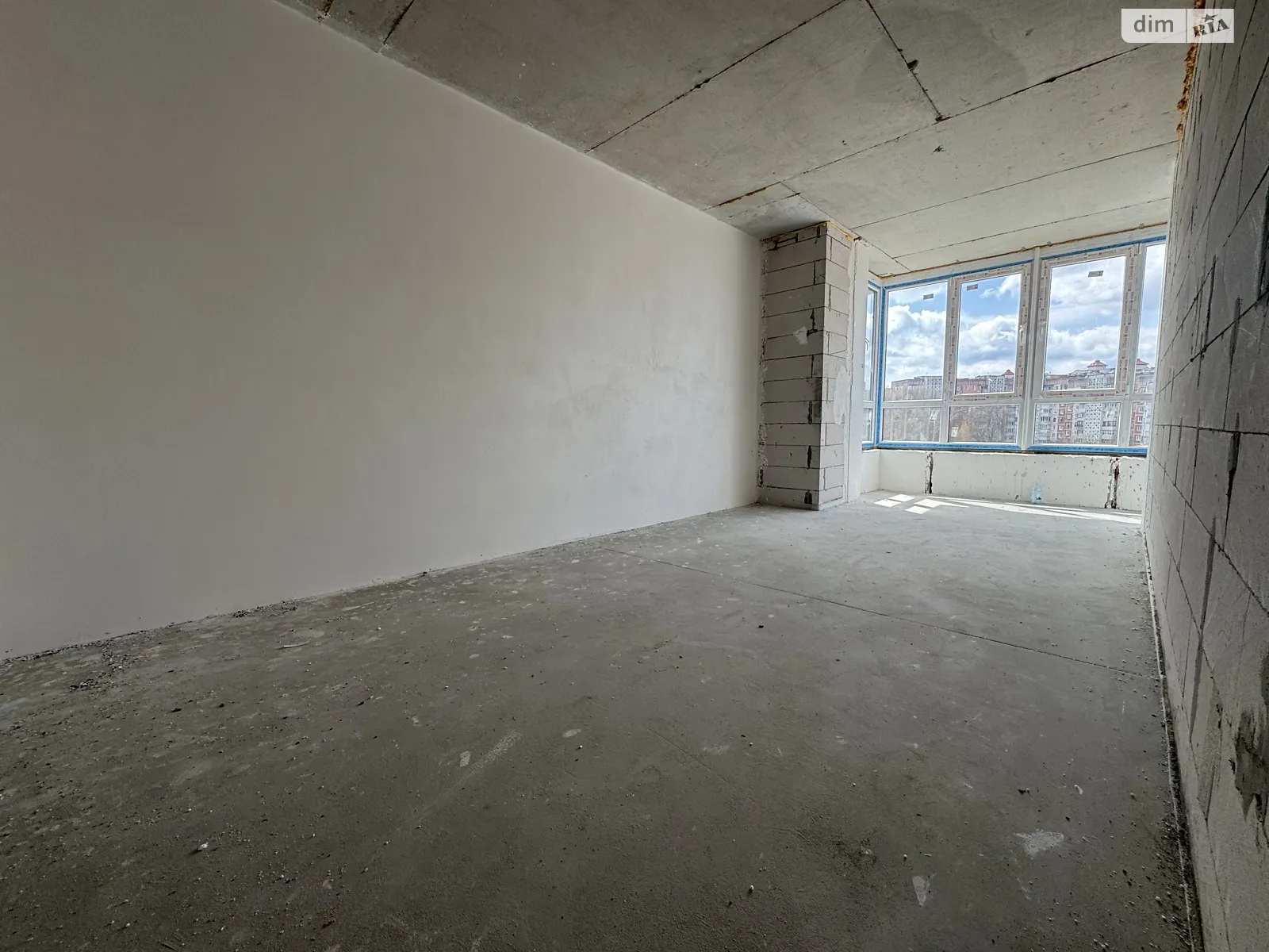 3-комнатная квартира 86 кв. м в Тернополе, просп. Злуки - фото 1