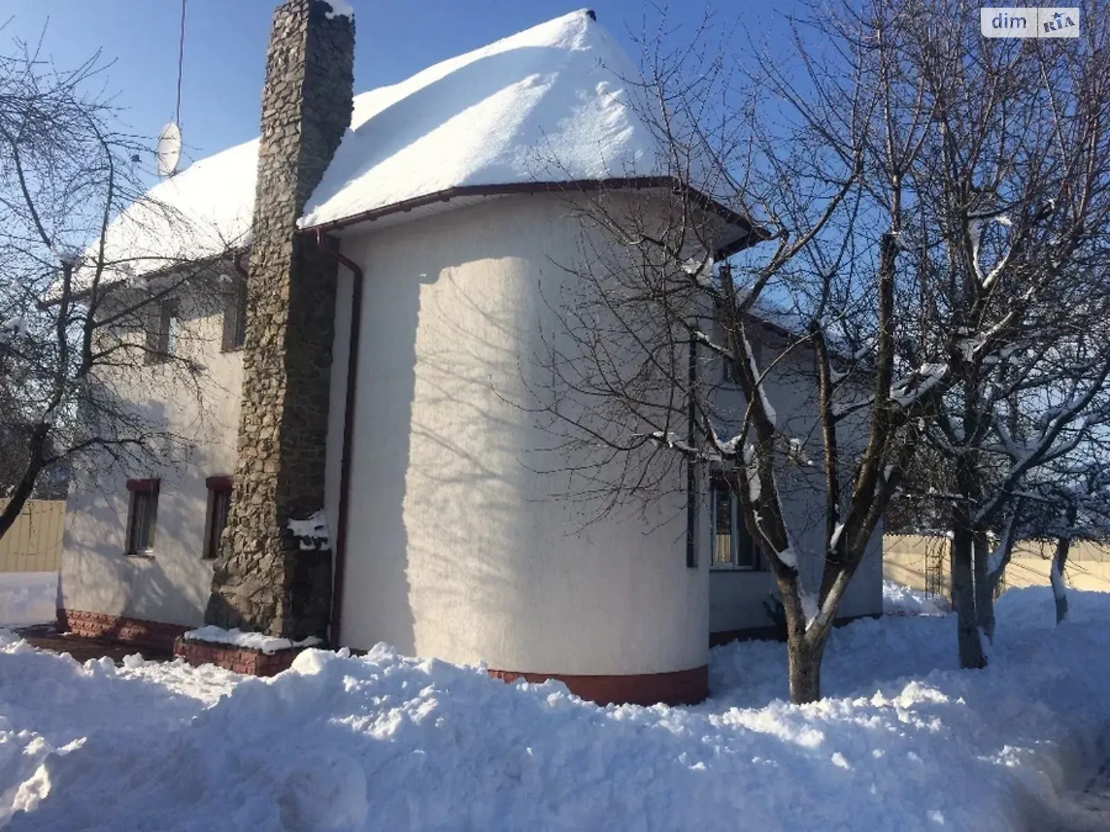 Продается дом на 2 этажа 200 кв. м с террасой, ул. Молодёжная - фото 1