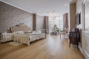 Долгосрочная аренда квартиры, Киев, р‑н. Липки, ст.м. Площадь Независимости, Крещатик улица, дом 27Б