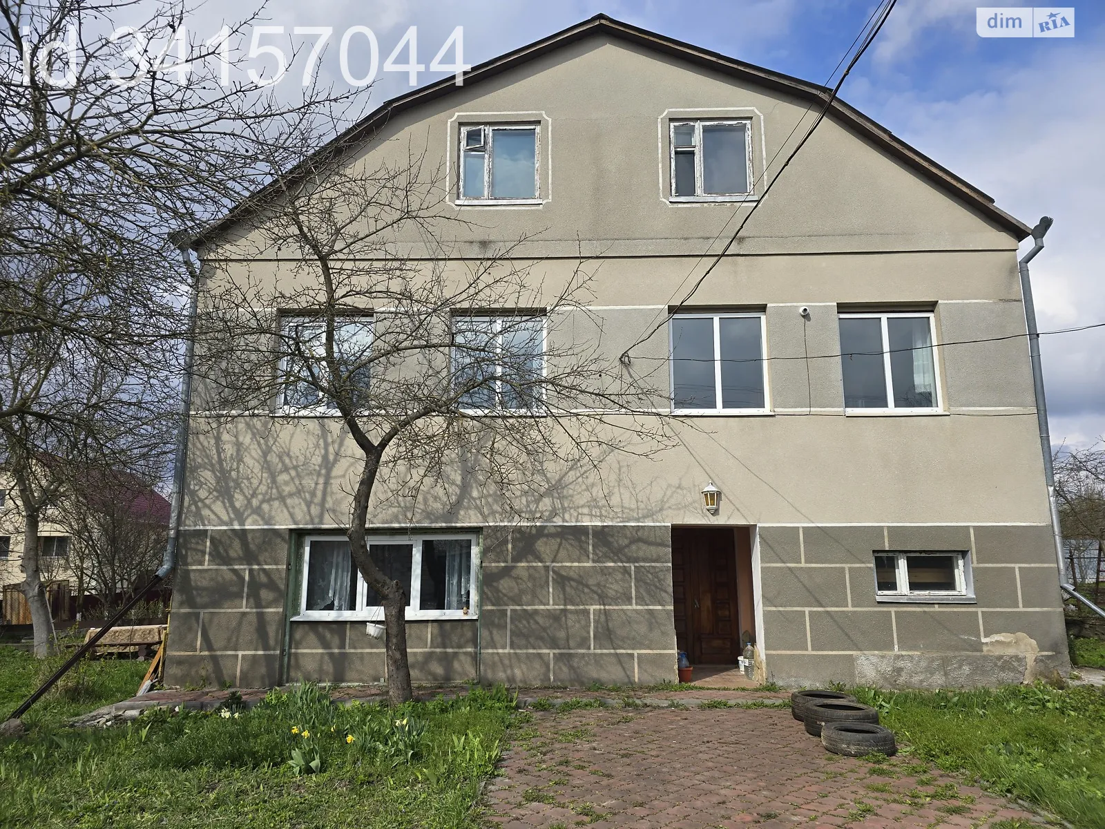 Сдается в аренду дом на 2 этажа 300 кв. м с бассейном, цена: 950 $ - фото 1