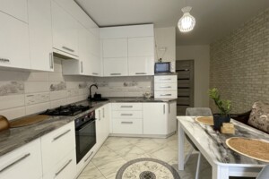 Довгострокова оренда квартири, Вінниця, р‑н. Слов'янка, Пирогова вулиця