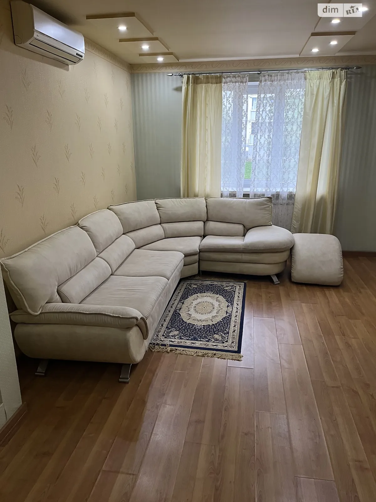 Сдается в аренду 4-комнатная квартира 83 кв. м в Харькове, ул. Гвардейцев-Широнинцев, 49В - фото 1