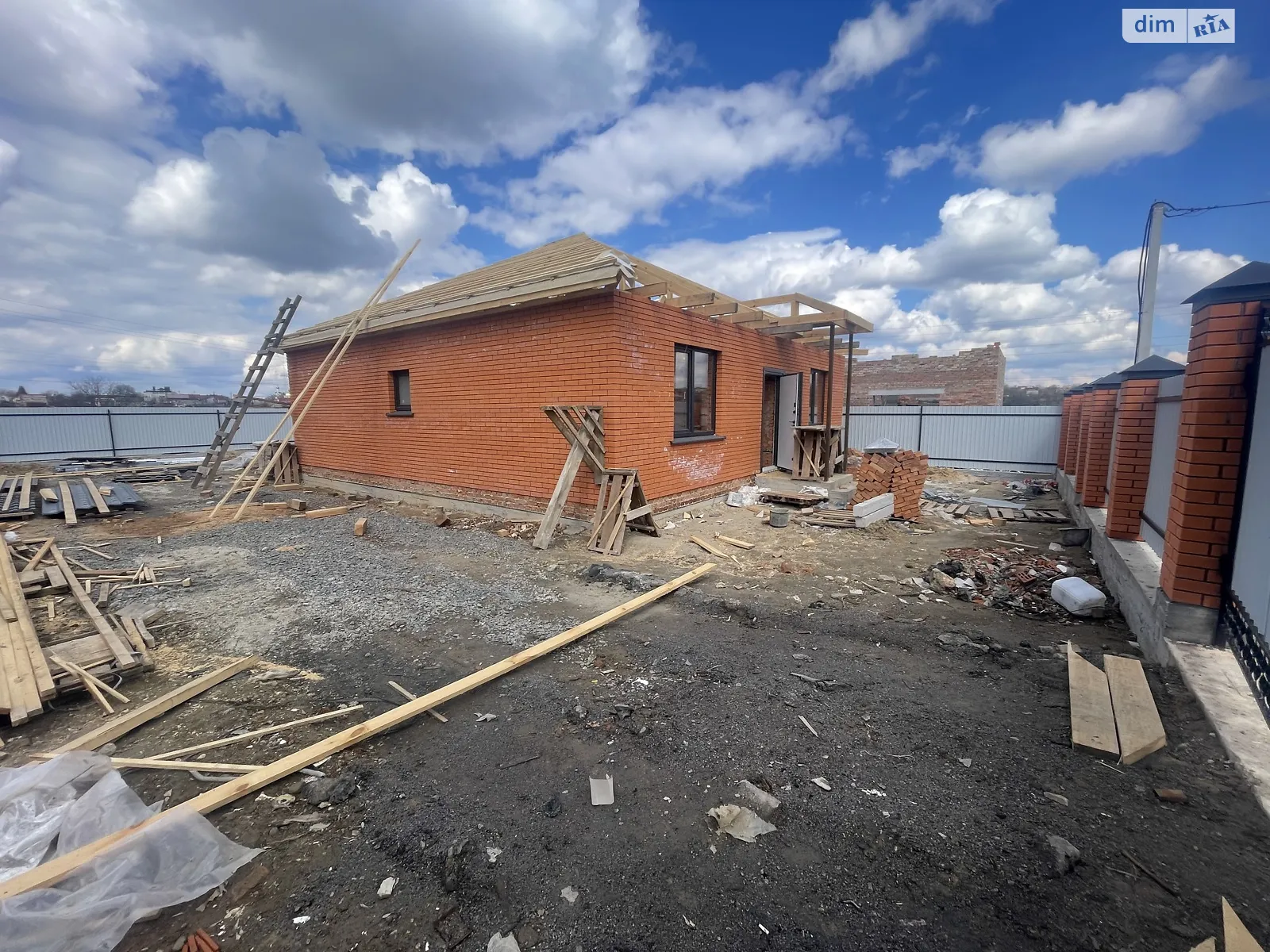 Продается одноэтажный дом 100 кв. м с террасой, цена: 80000 $ - фото 1