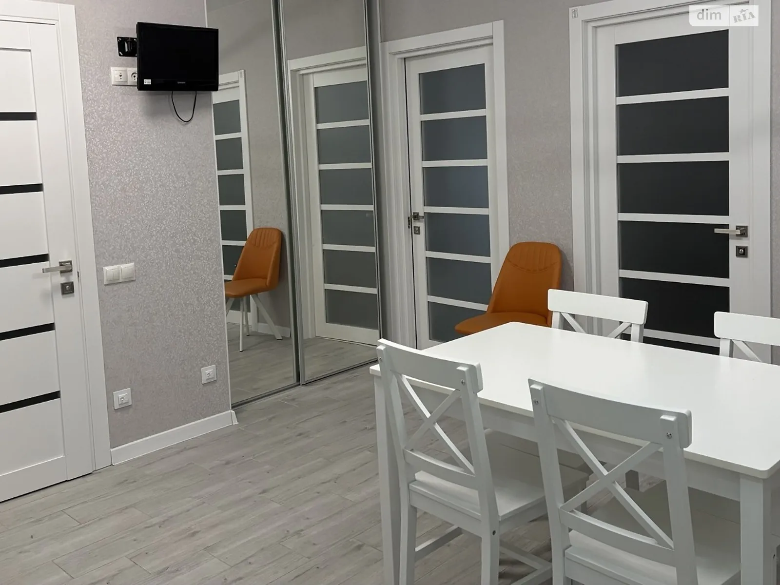 Сдается в аренду 1-комнатная квартира 43.6 кв. м в Ирпене, ул. Университетская(Карла Маркса), 1П/1 - фото 1