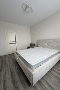 Продаж квартири, Ужгород, р‑н. Новий, Богомольця вулиця