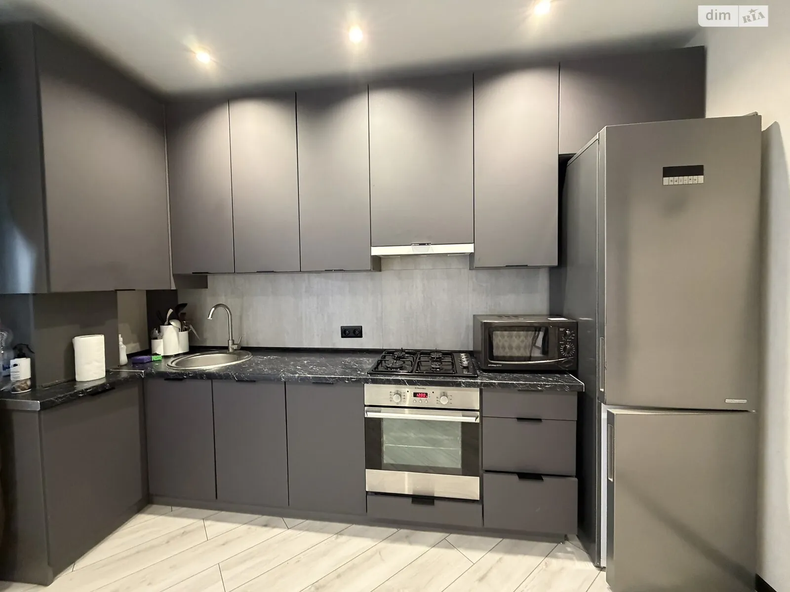 Здається в оренду 1-кімнатна квартира 45 кв. м у Хмельницькому, вул. Мельникова - фото 1