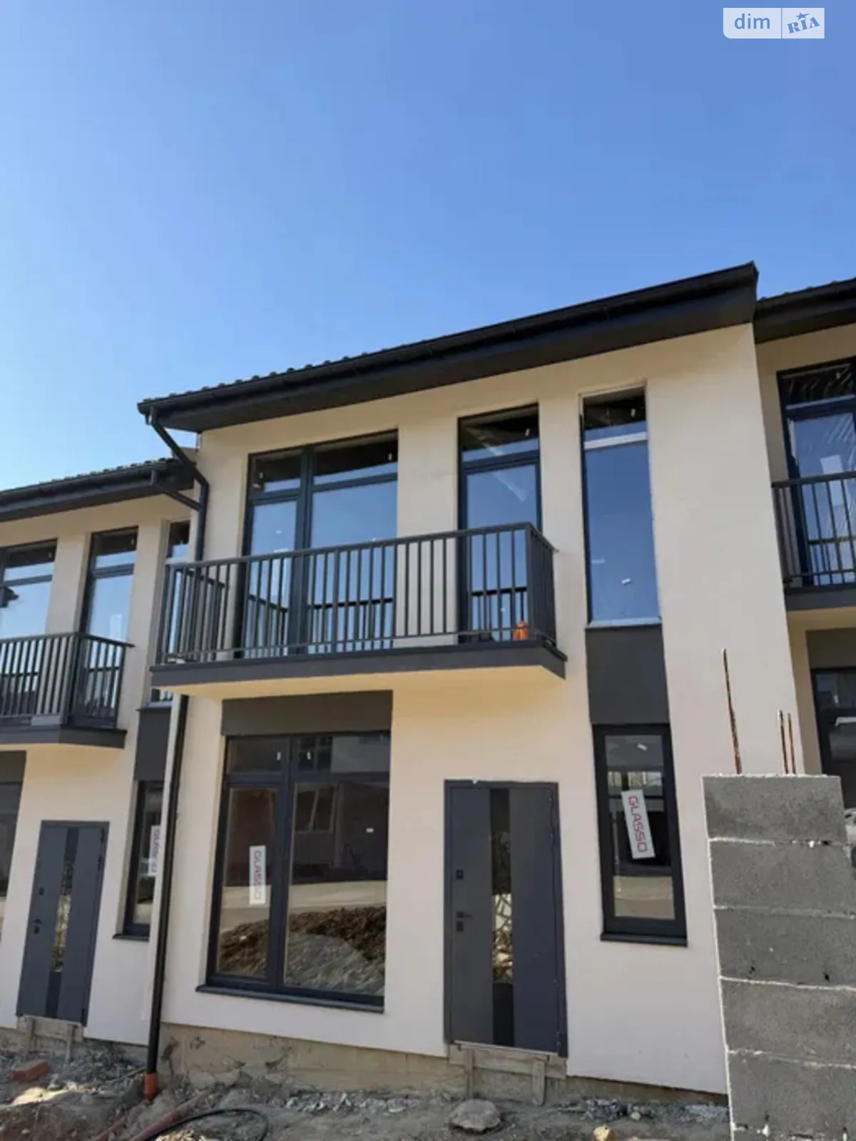 Продается дом на 2 этажа 114 кв. м с террасой, цена: 135000 $ - фото 1