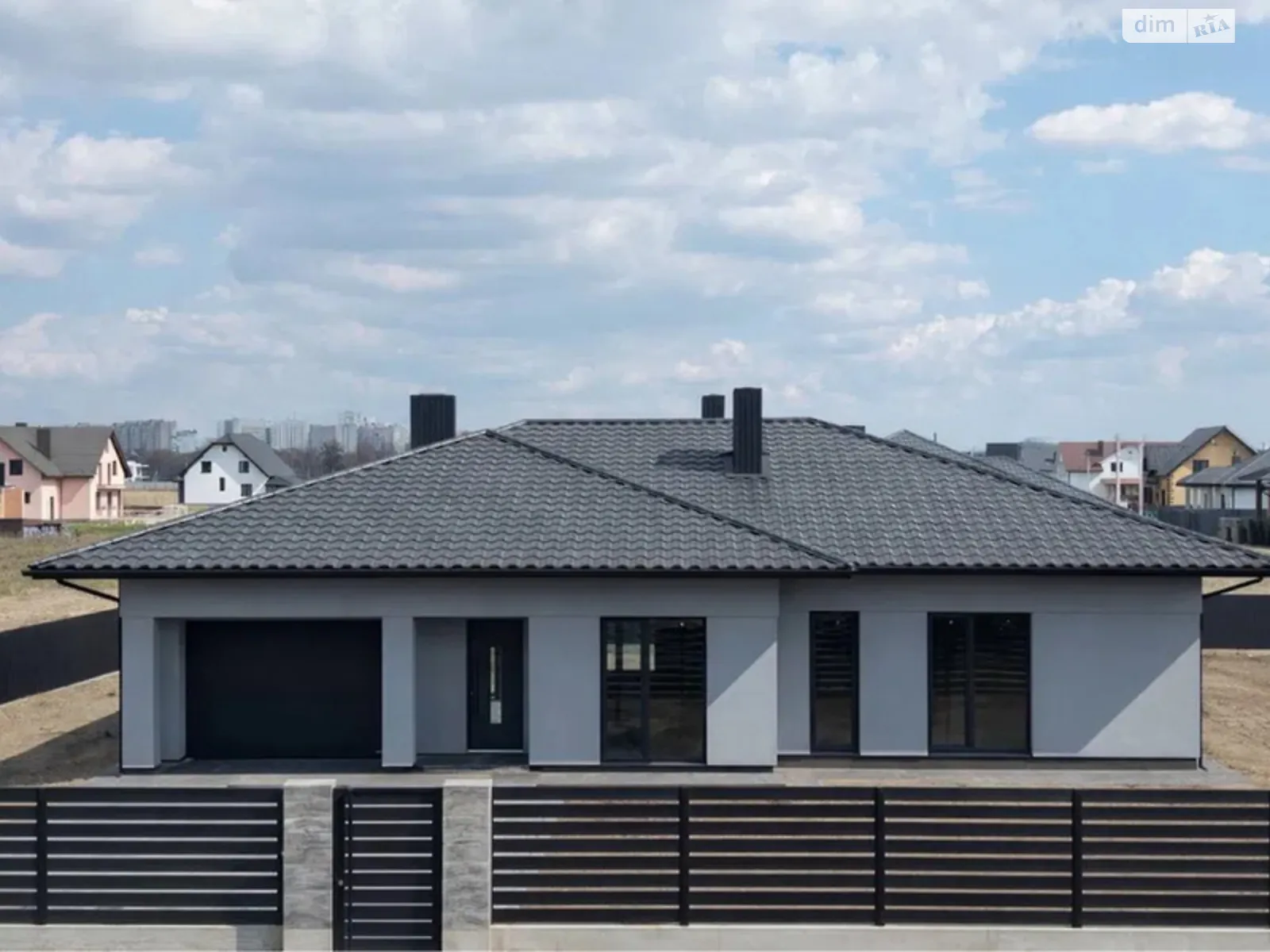 Продается одноэтажный дом 166.8 кв. м с баней/сауной, цена: 152000 $ - фото 1