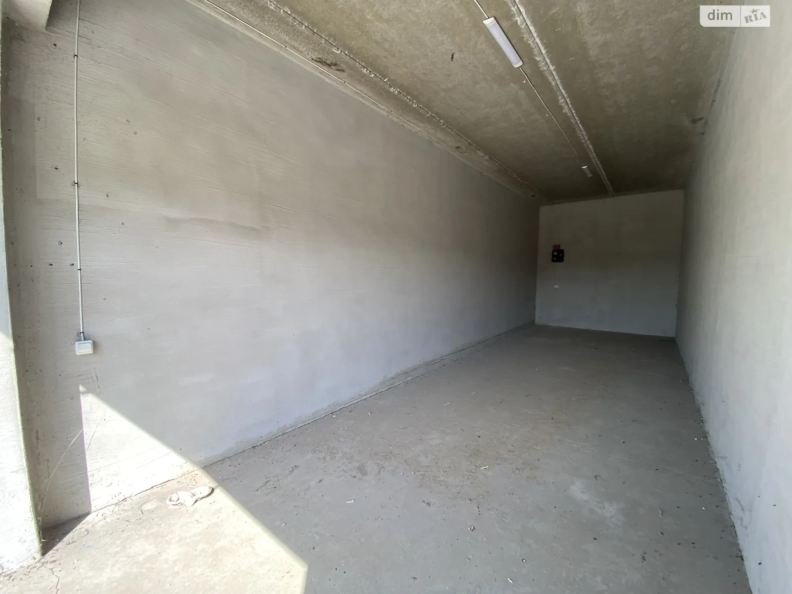 Здається в оренду окремий гараж під легкове авто на 19 кв. м, цена: 3500 грн - фото 1