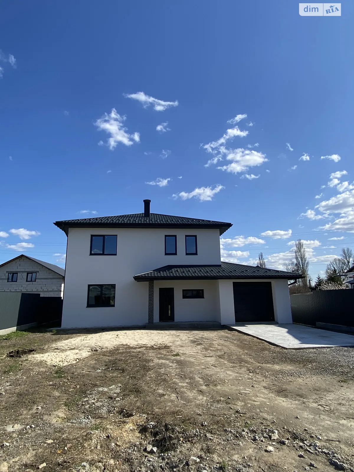 Продается дом на 2 этажа 160 кв. м с верандой, цена: 195000 $ - фото 1