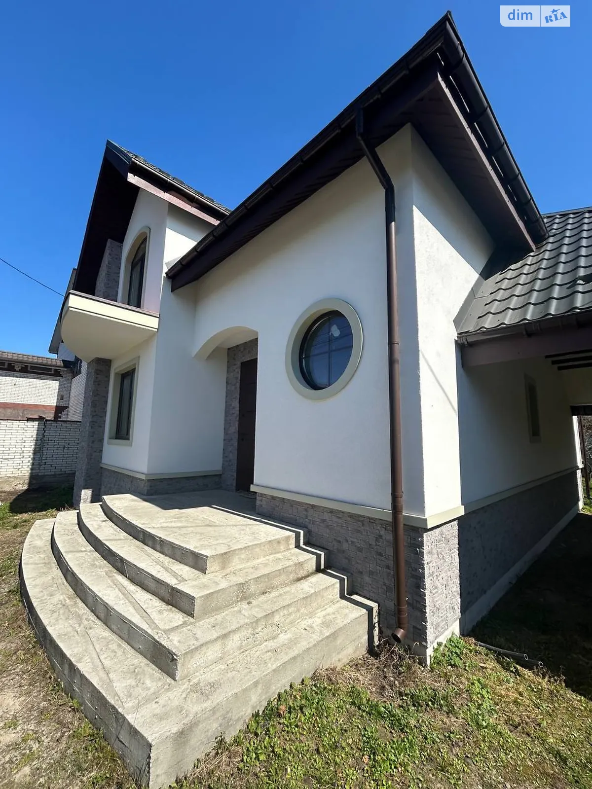 Продается дом на 2 этажа 175 кв. м с верандой, цена: 67000 $ - фото 1