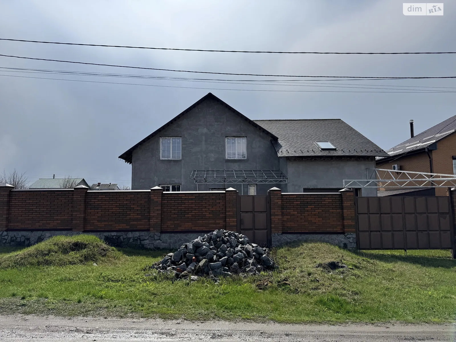 Продається будинок 2 поверховий 298 кв. м з верандою, вул. Молодіжна, 10 - фото 1