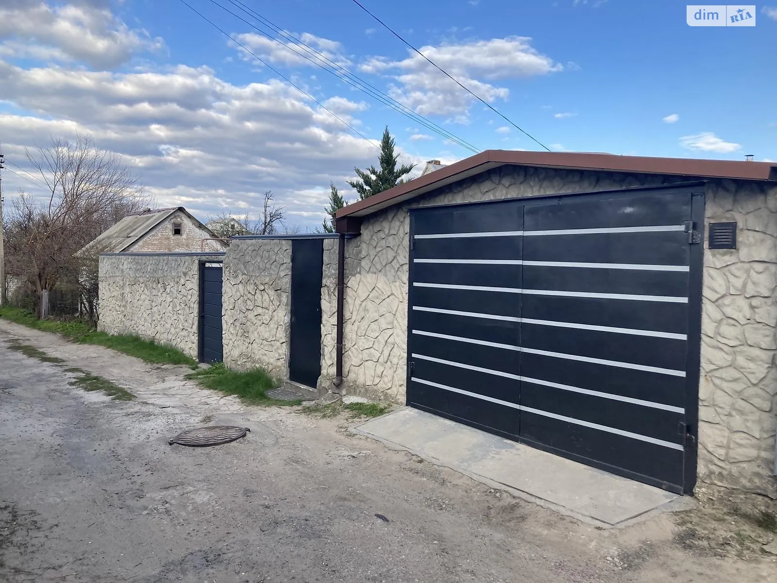 Продается одноэтажный дом 60 кв. м с баней/сауной, цена: 110000 $ - фото 1