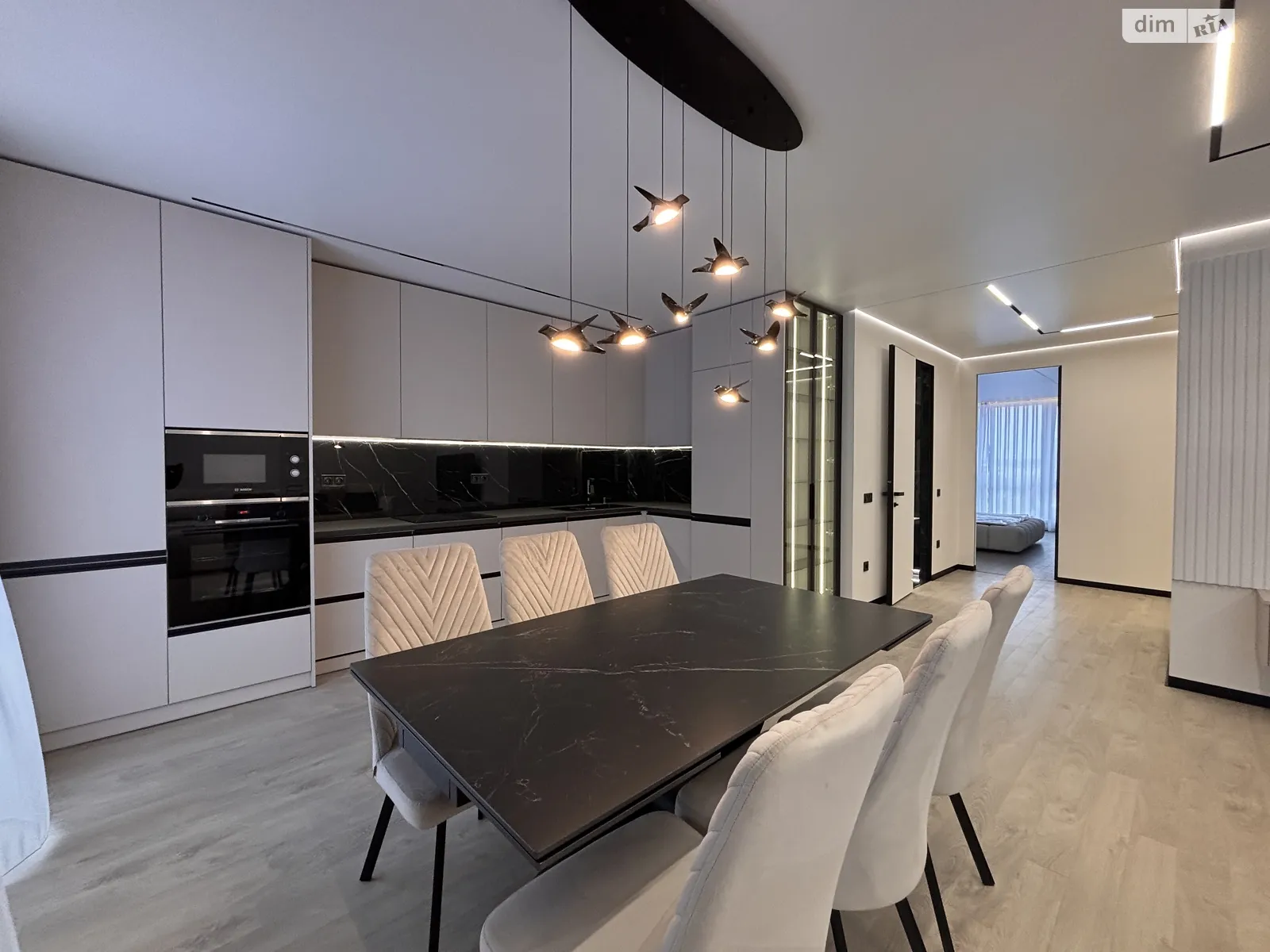 Продается 2-комнатная квартира 93 кв. м в Ивано-Франковске, цена: 179000 $ - фото 1