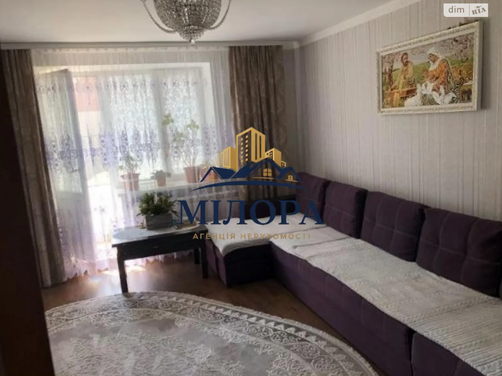 Продається 2-кімнатна квартира 58.3 кв. м у Ужгороді, вул. Добрянського - фото 1