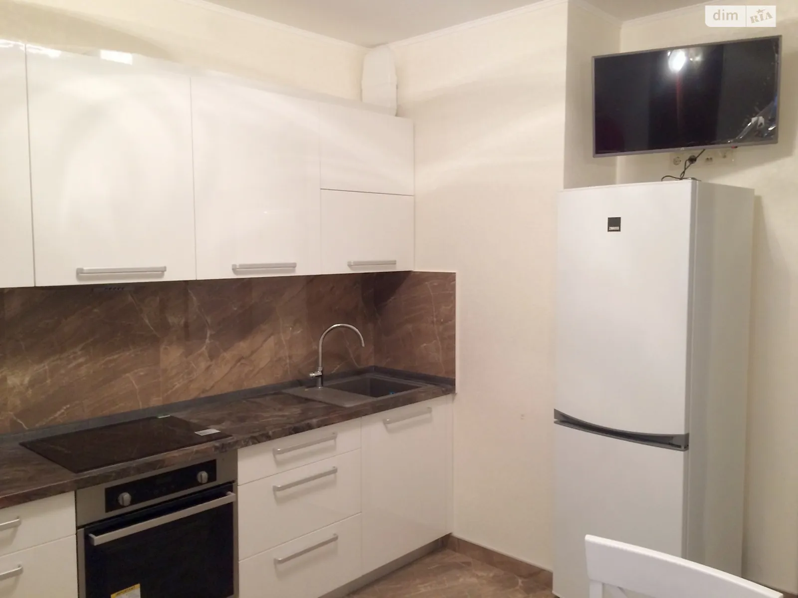 ул. Елены Пчилки, 3 Позняки Киев Позняки - фото 1