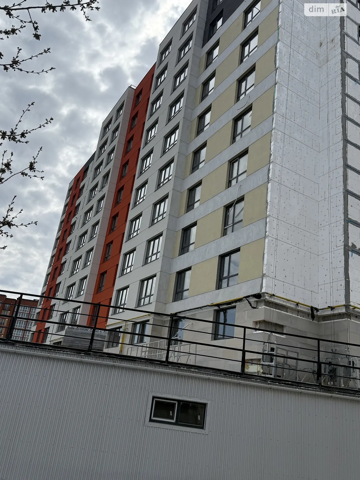 2-комнатная квартира 50 кв. м в Тернополе, ул. Троллейбусная - фото 1