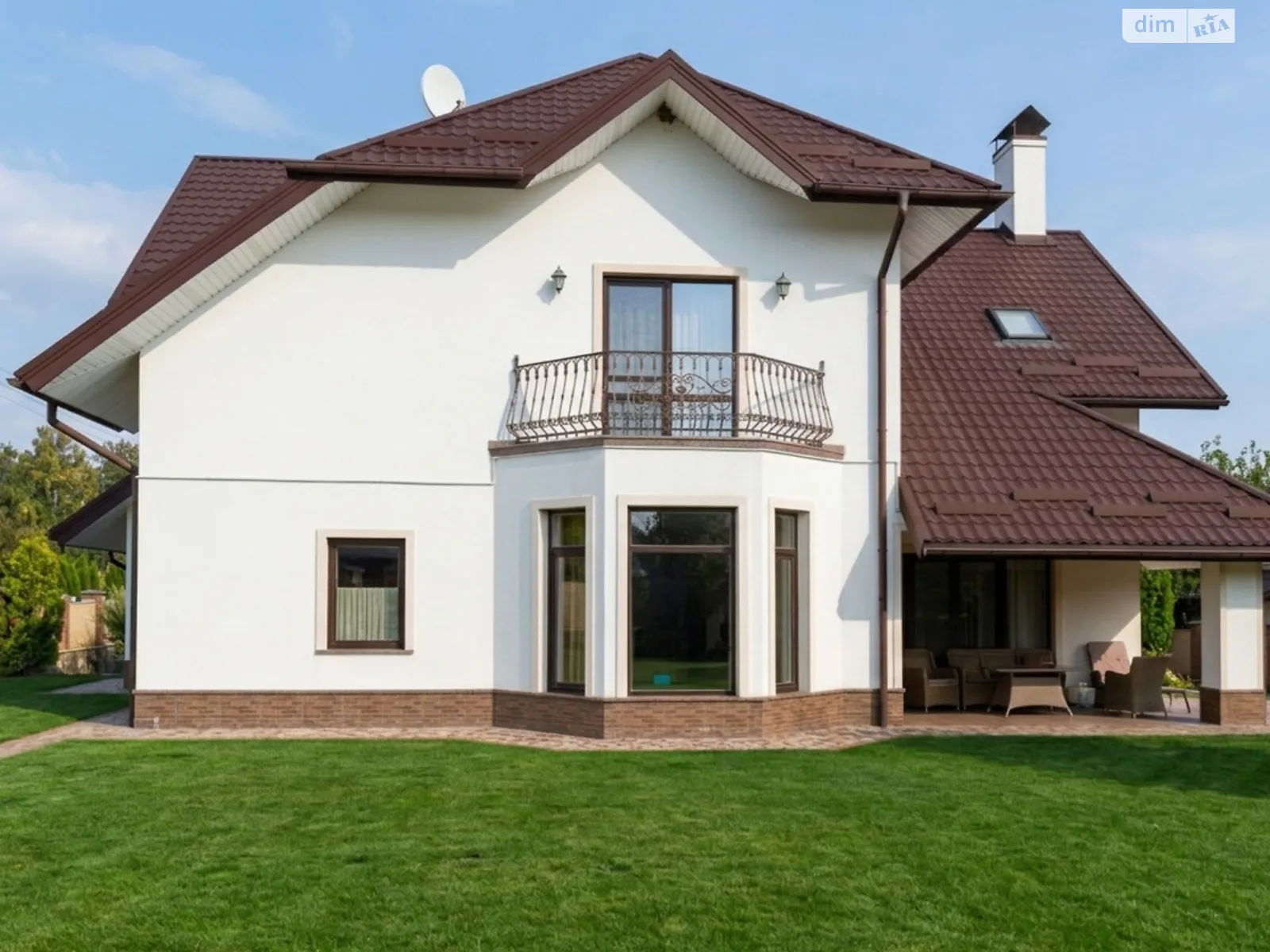 Продается дом на 2 этажа 337.3 кв. м с камином, цена: 655000 $ - фото 1