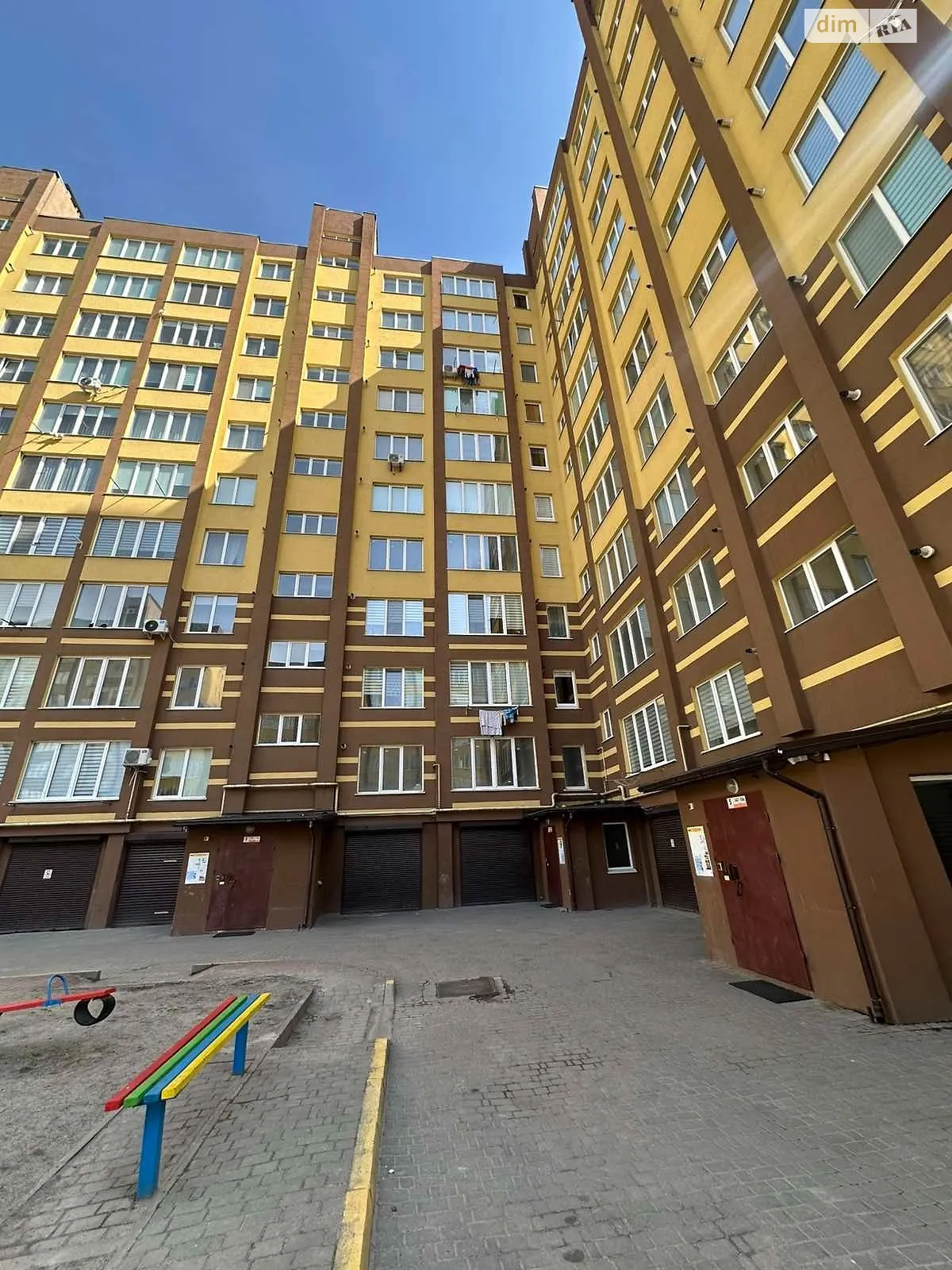 Продается 1-комнатная квартира 39.8 кв. м в Хмельницком, ул. Кармелюка, 11/3 - фото 1