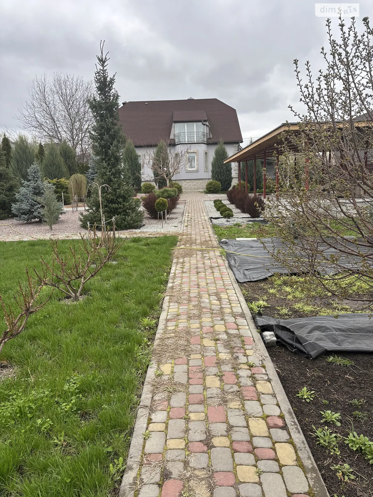 Продается дом на 2 этажа 177 кв. м с беседкой, цена: 220000 $ - фото 1