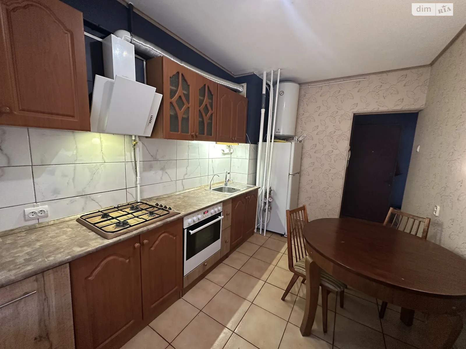 Продается 3-комнатная квартира 66 кв. м в Ровно, ул. Грушевского Академика - фото 1