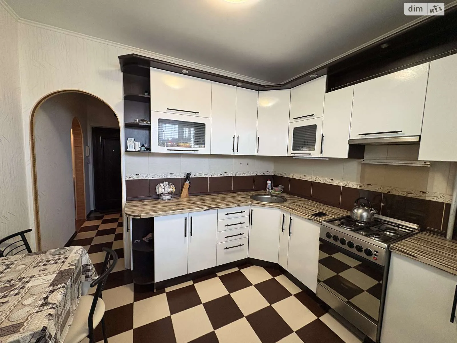 Продается 2-комнатная квартира 58.7 кв. м в Чернигове, ул. Независимости, 78 - фото 1