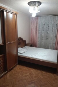 Сниму квартиру в Желтых Водах долгосрочно