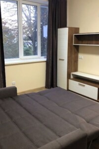 Сниму квартиру в Желтых Водах долгосрочно