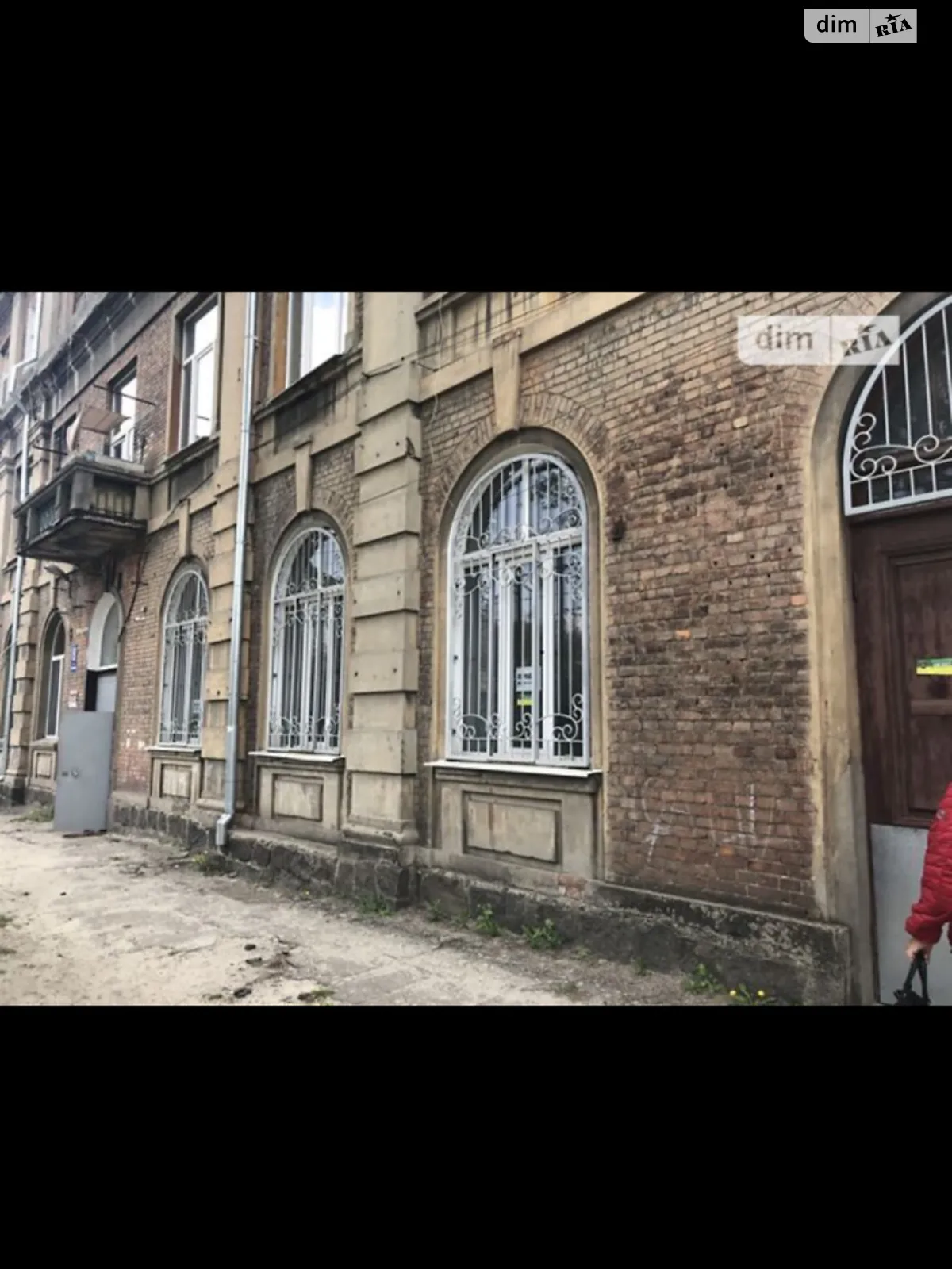 Продается помещения свободного назначения 166.6 кв. м в 4-этажном здании, цена: 69000 $ - фото 1