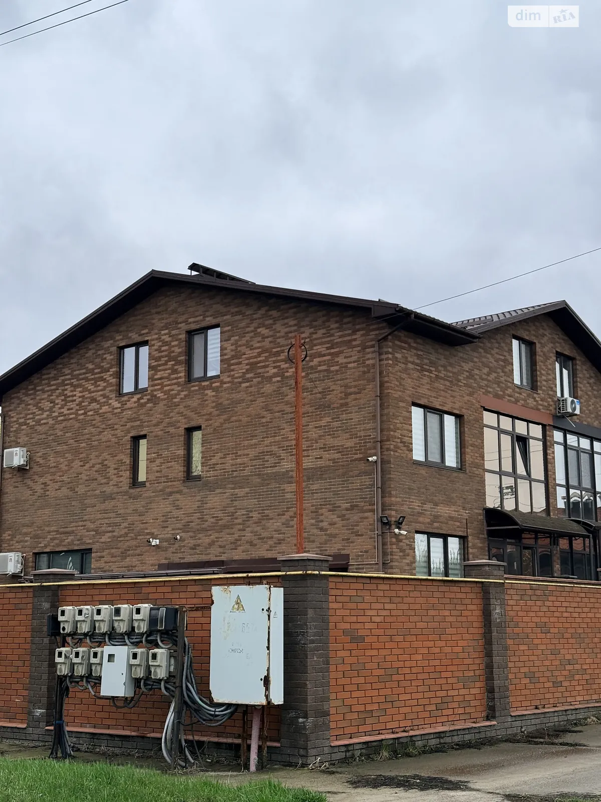 Продается дом на 3 этажа 117.7 кв. м с мебелью, цена: 85000 $ - фото 1