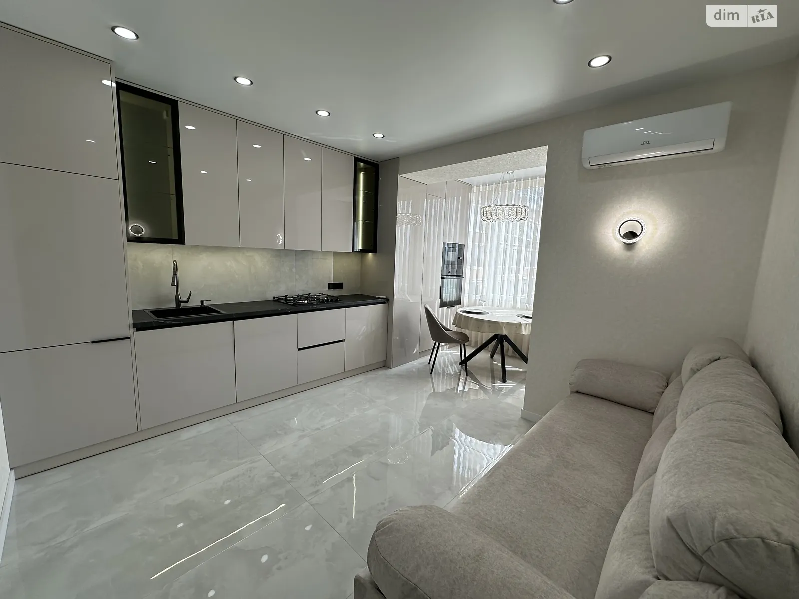 Продается 2-комнатная квартира 58.4 кв. м в Хмельницком, Старокостянтиновское шоссе, 20/5 - фото 1