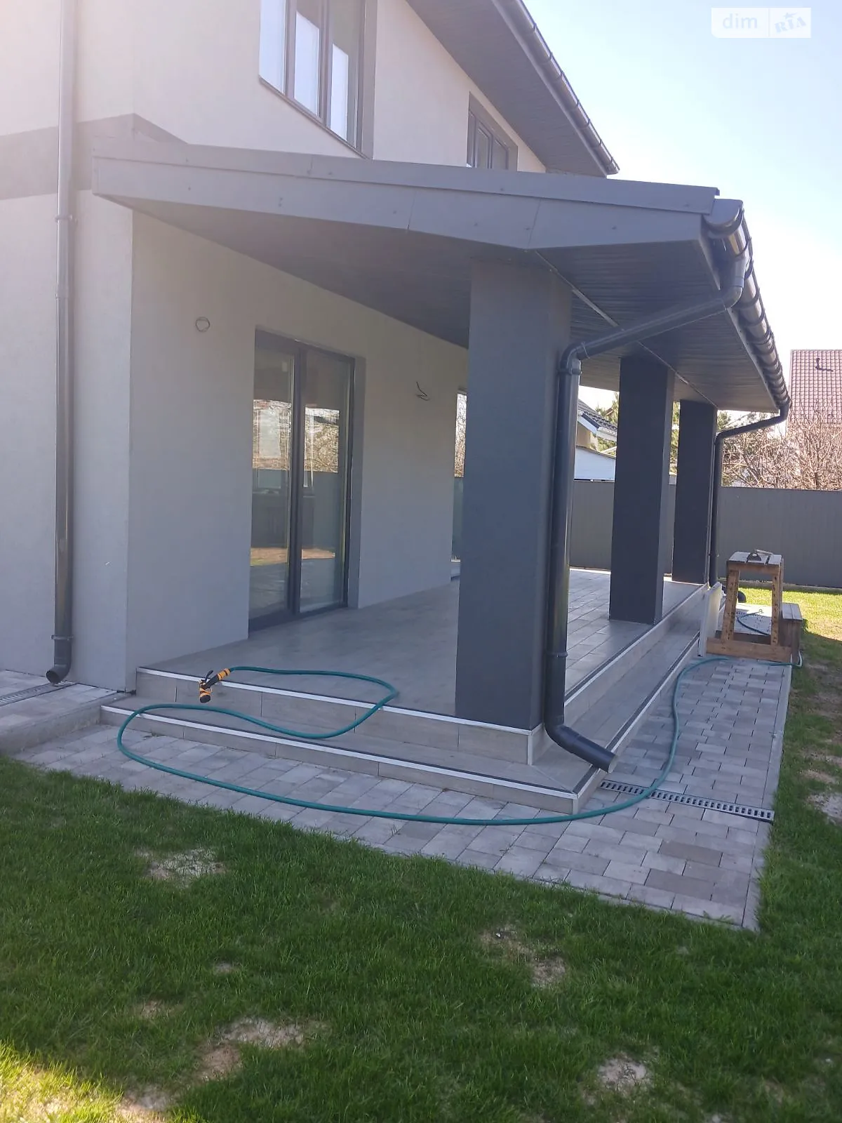 Продається будинок 2 поверховий 120 кв. м з садом, цена: 156500 $ - фото 1