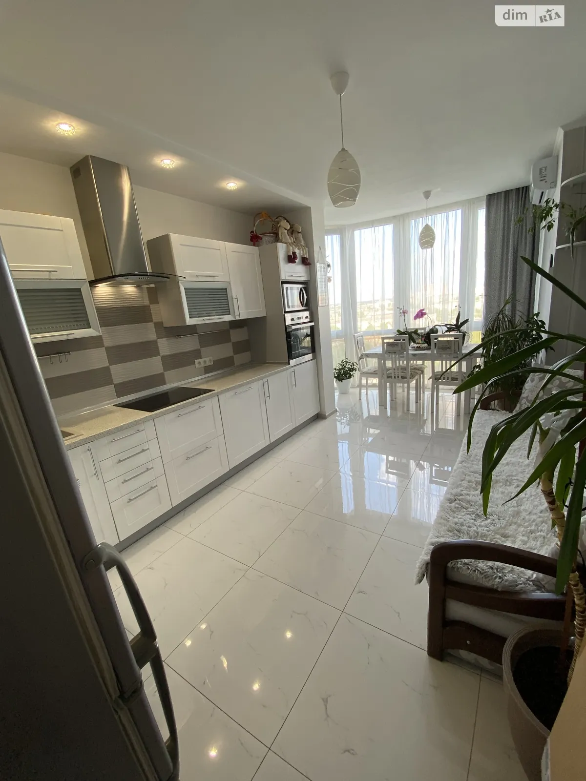 просп. Соборности, 30 Левобережный Масив Киев Левобережная - фото 1