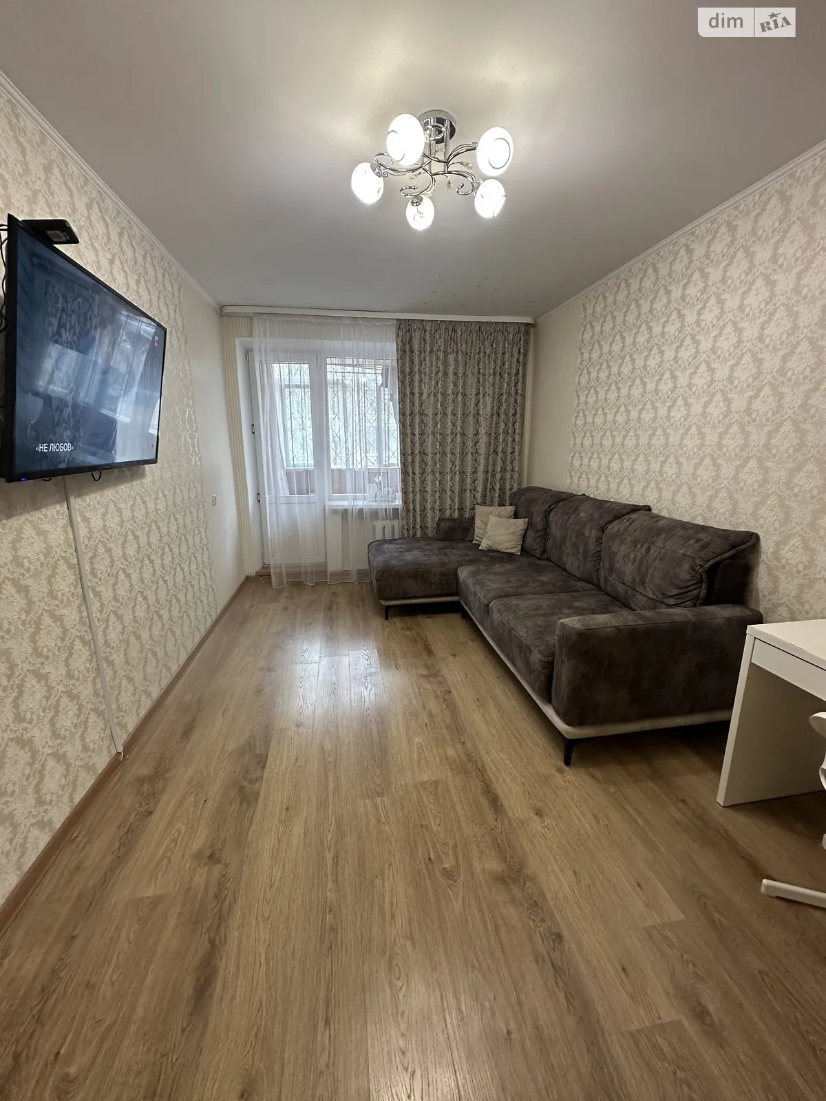 Продается 2-комнатная квартира 42 кв. м в Ровно, ул. Киевская - фото 1