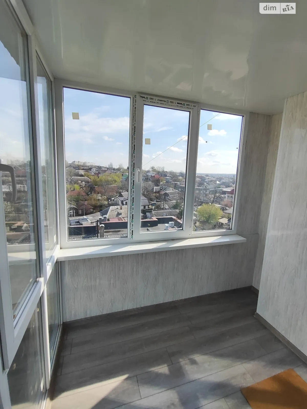 3-комнатная квартира 48.85 кв. м в Запорожье, просп. Соборный - фото 1