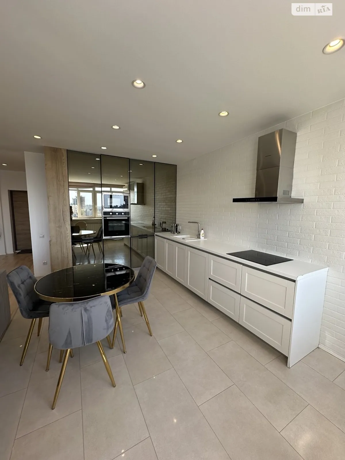 Сдается в аренду 1-комнатная квартира 70 кв. м в Киеве, ул. Кахи Бендукидзе, 2 - фото 1