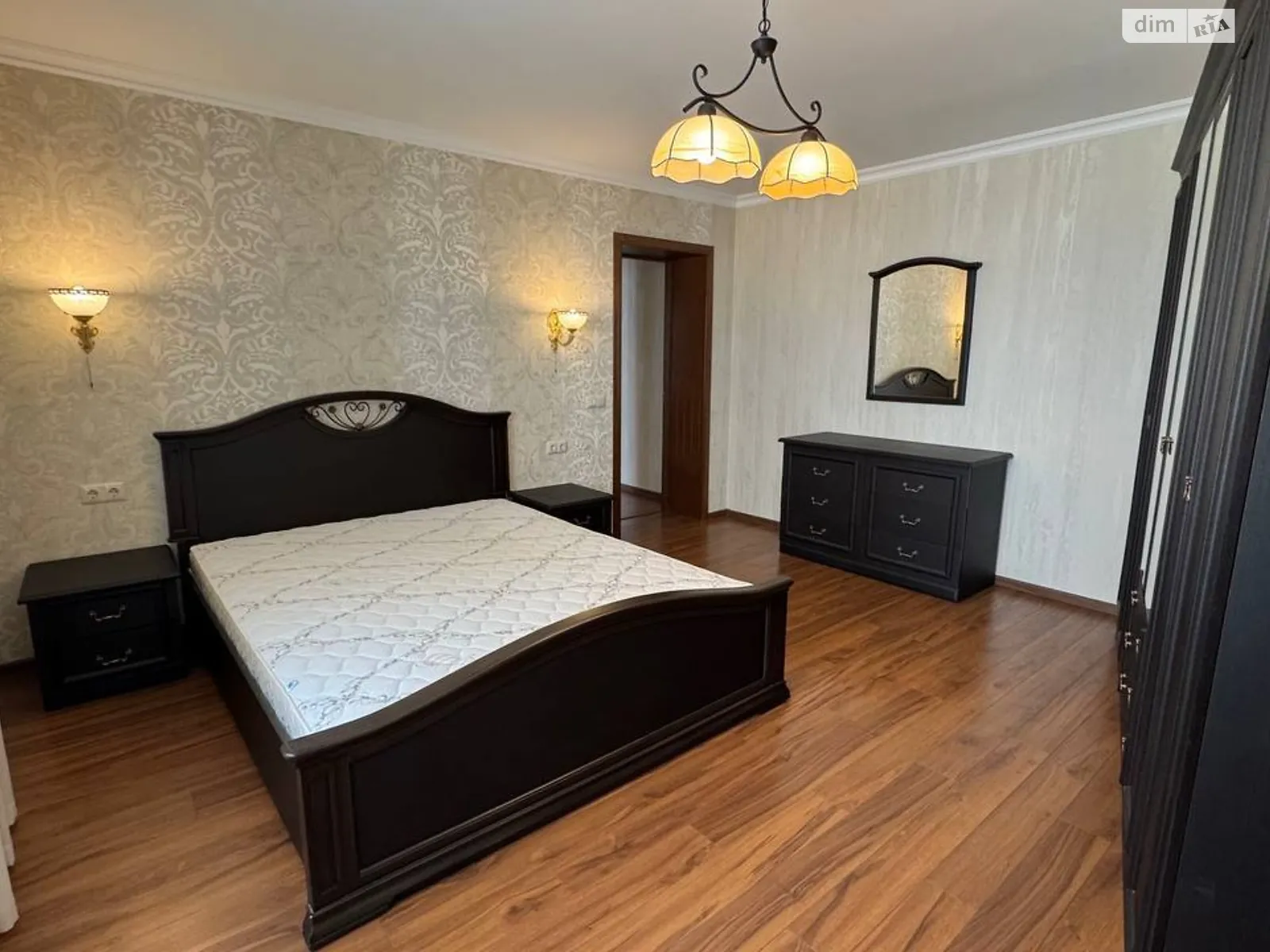 Продається 3-кімнатна квартира 107.8 кв. м у Хмельницькому, вул. Проскурівська - фото 1