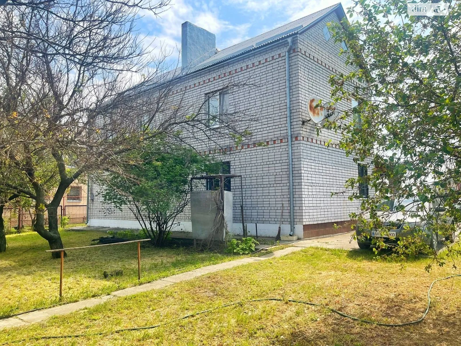 Продается дом на 2 этажа 150 кв. м с мансардой, цена: 55000 $ - фото 1