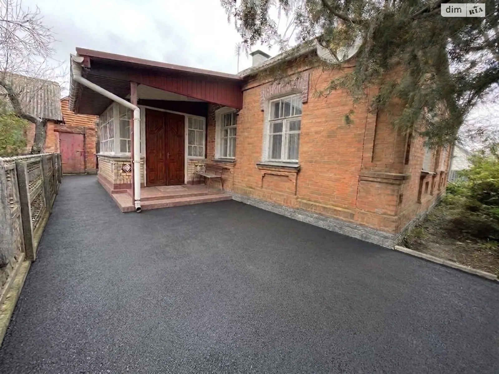 Продается одноэтажный дом 103 кв. м с участком, цена: 45000 $ - фото 1