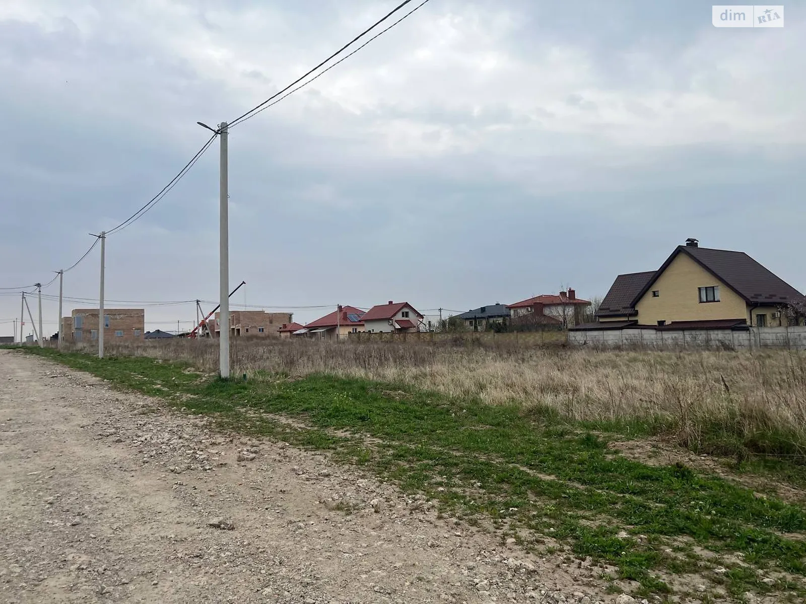 Продается земельный участок 7.3 соток в Ровенской области, цена: 75000 $ - фото 1