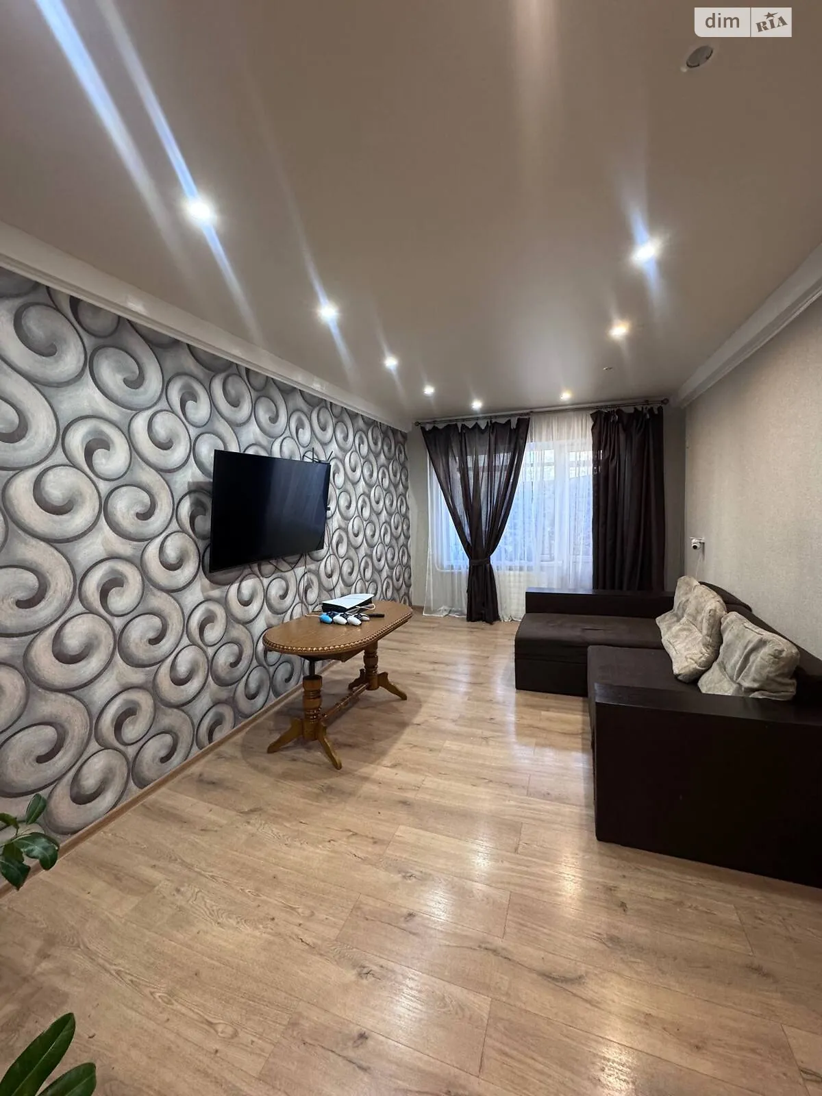 3-кімнатна квартира 68.22 кв. м у Запоріжжі, вул. Василя Сергієнка, 62 - фото 1