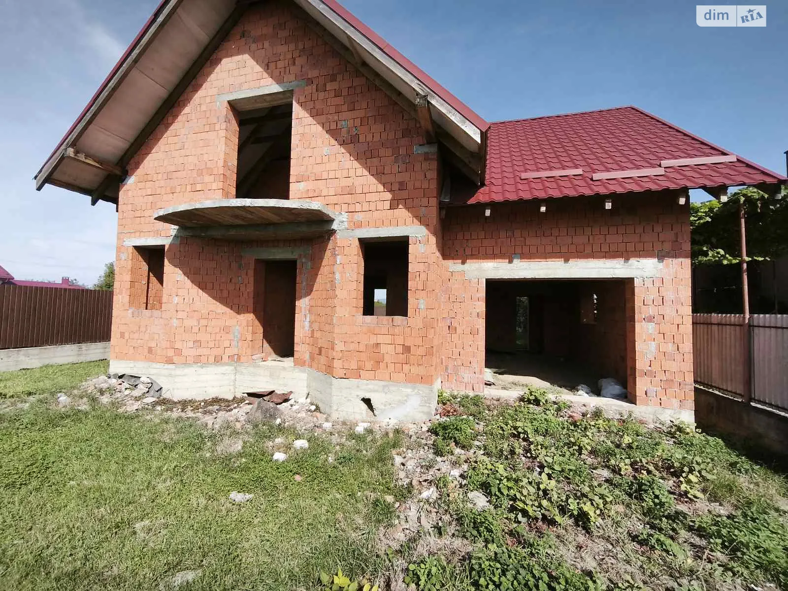 Продается дом на 2 этажа 180 кв. м с баней/сауной, цена: 80000 $ - фото 1