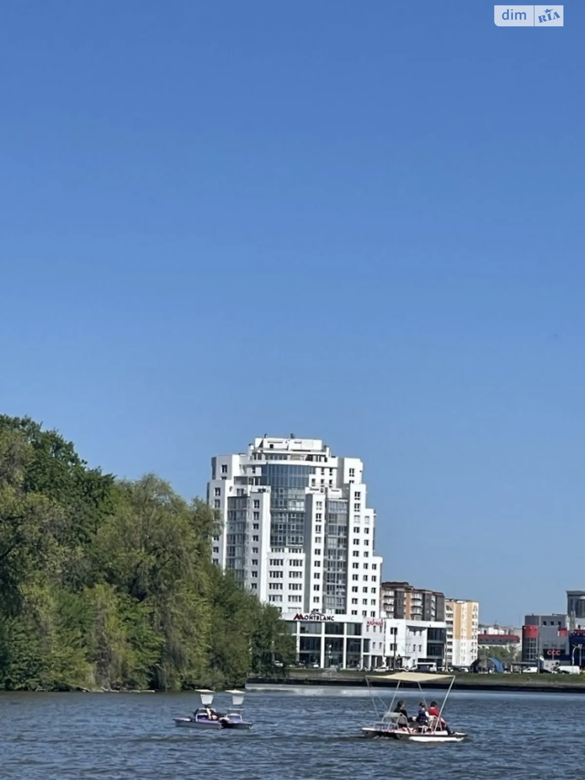 Продається 4-кімнатна квартира 215 кв. м у Хмельницькому, пров. Степана Бандери, 2/1А - фото 1