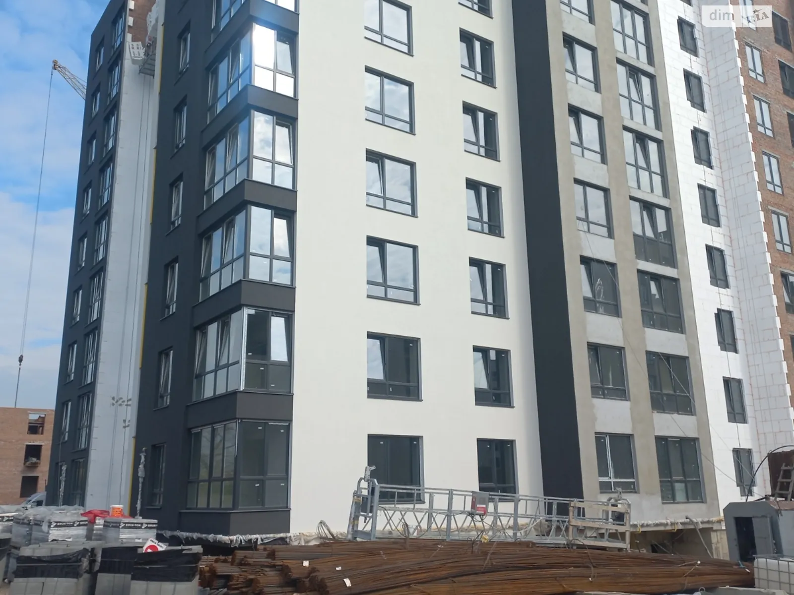 1-комнатная квартира 48.2 кв. м в Тернополе, ул. 15-го Апреля - фото 1