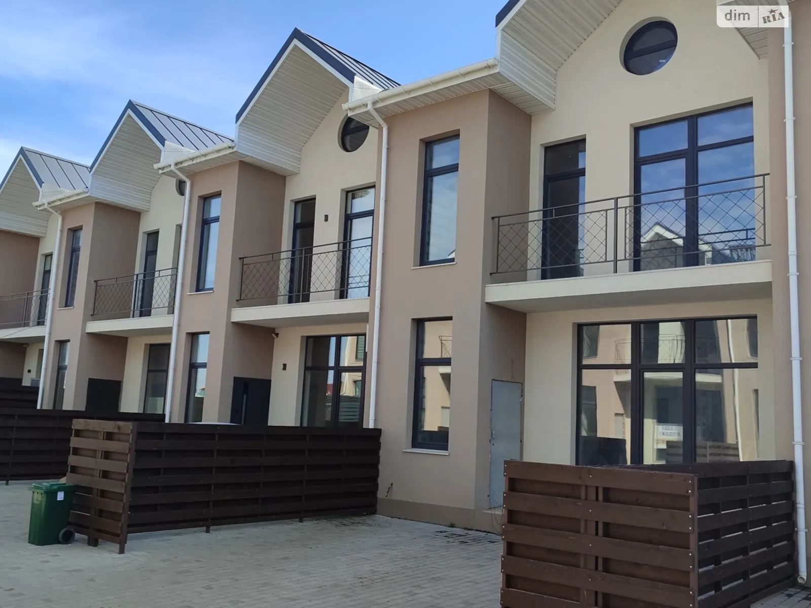 ул. Центральная (Красный хутор) Лиманка Таунхаус Дайберг, цена: 80000 $ - фото 1