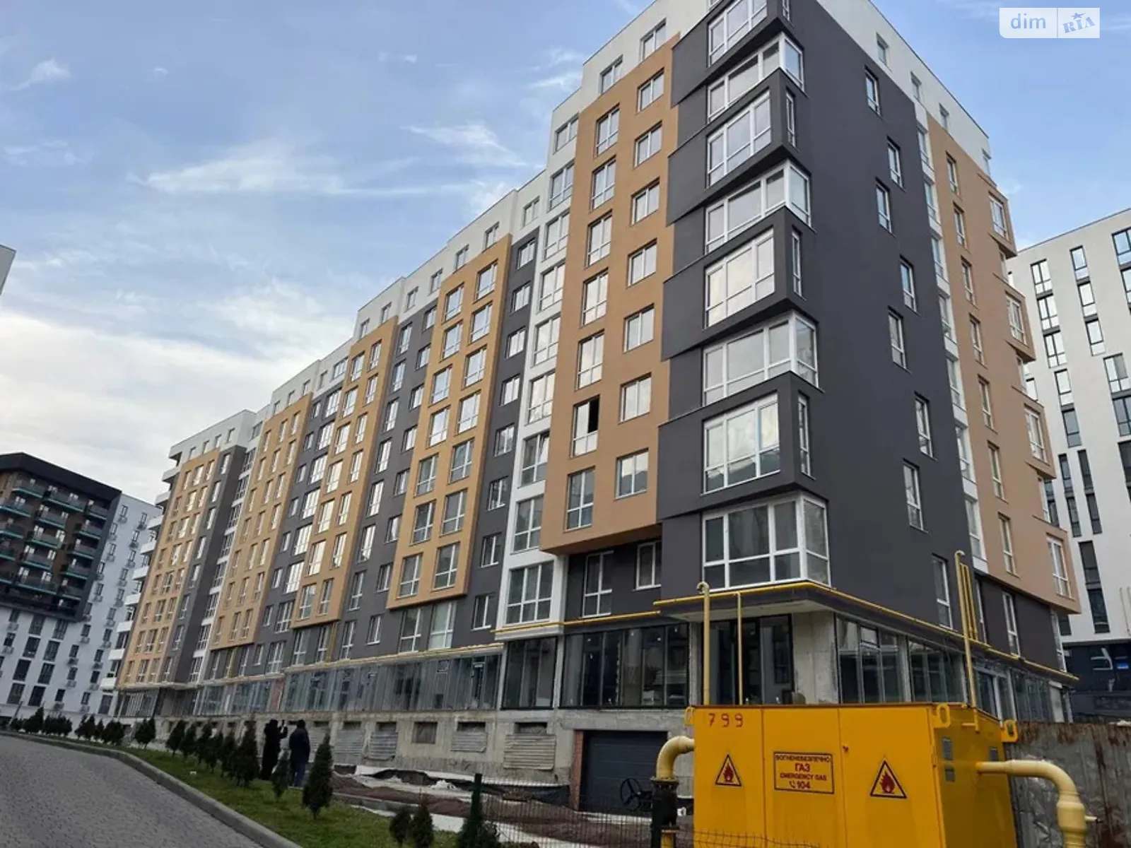 Продается 1-комнатная квартира 43 кв. м в Львове, ул. Малоголоскивская - фото 1