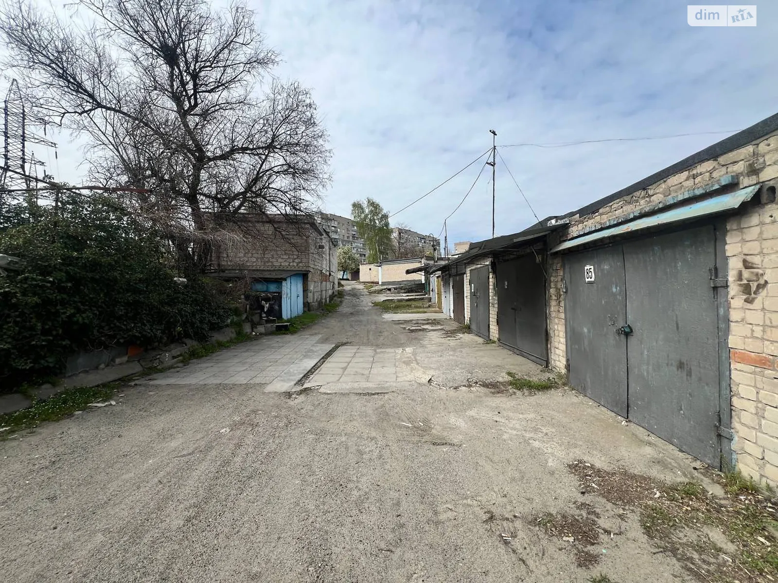 Продается место в гаражном кооперативе под легковое авто на 19.8 кв. м, цена: 5500 $ - фото 1