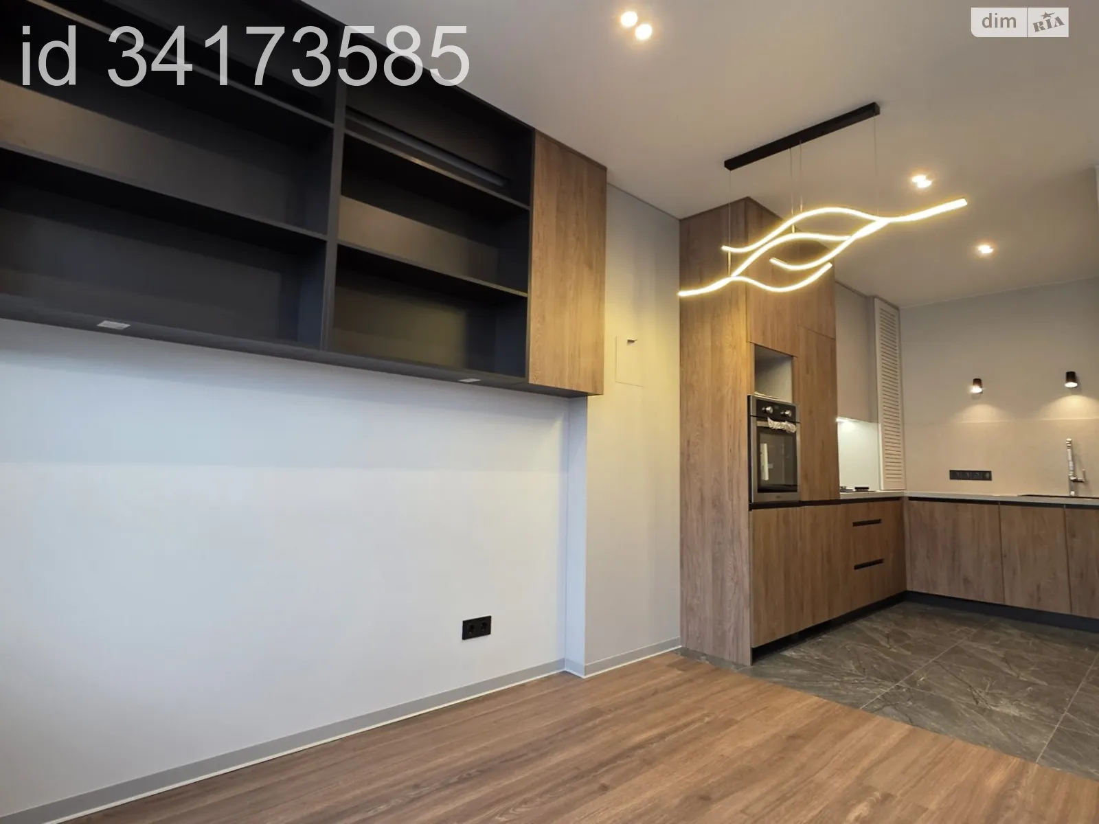 Продается 3-комнатная квартира 79.7 кв. м в Киеве, ул. Дубищанская, 1Б - фото 1